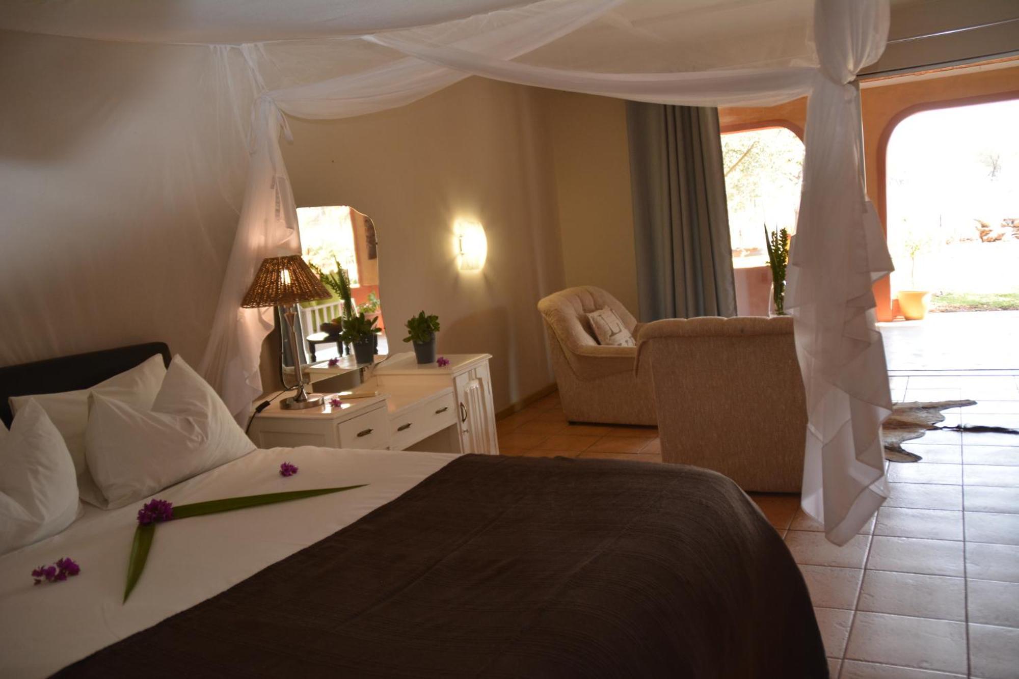 Gabus Safari Lodge Otavi Exteriör bild